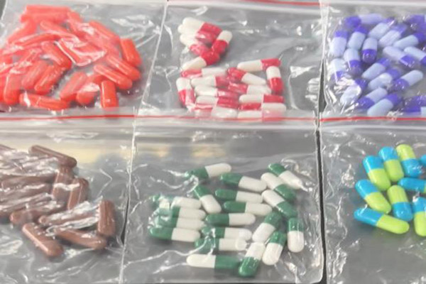 胶囊颜色不好测？看看ST-700d分光测色仪是怎么解决胶囊颜色的！